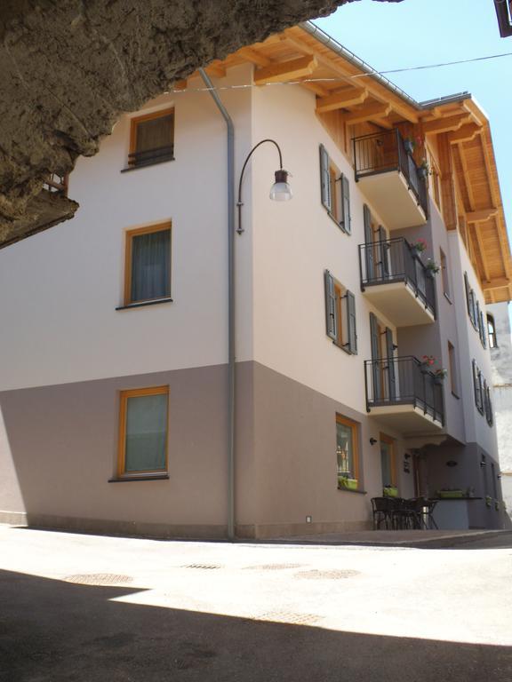 Aparthotel Dolomites Living&Relax Commezzadura Dış mekan fotoğraf